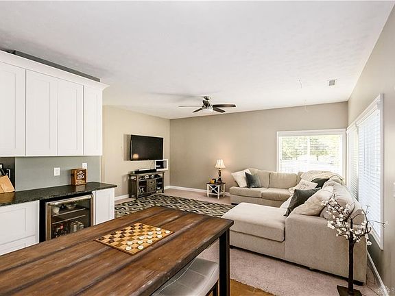 4th image of 4568 Olde Park Dr