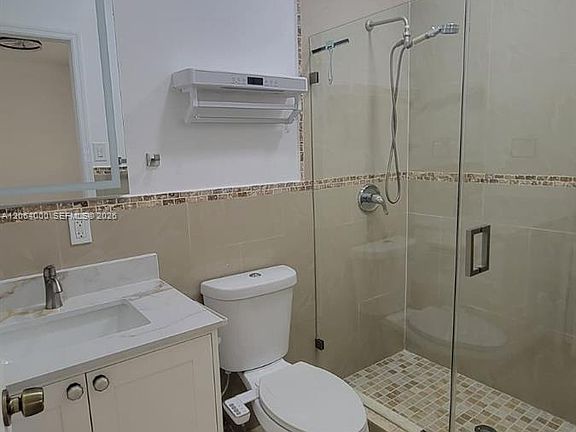 5th image of 11340 SW 48th St