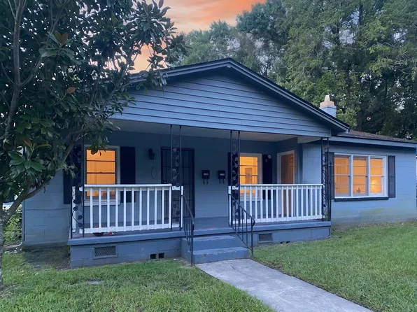 1123 E 70th St #A, Savannah, GA 31404