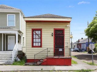 2236 S Robertson St, New Orleans, LA 70113