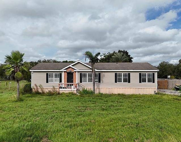 1st image of 400 Earnhardt Dr