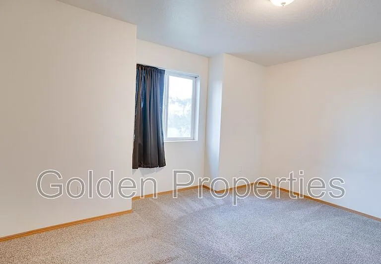 317 W Cherry Ave #A — Photo 6