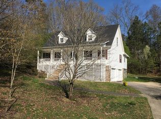 210 Riderwood Dr, Dalton, GA 30721