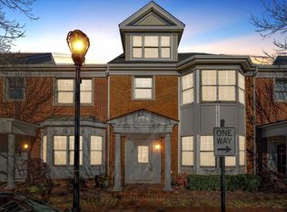 68 Independence Way #68, Jersey City, NJ 07305