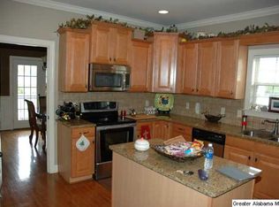 6600 Dorsett Cir, Mount Olive, AL 35117