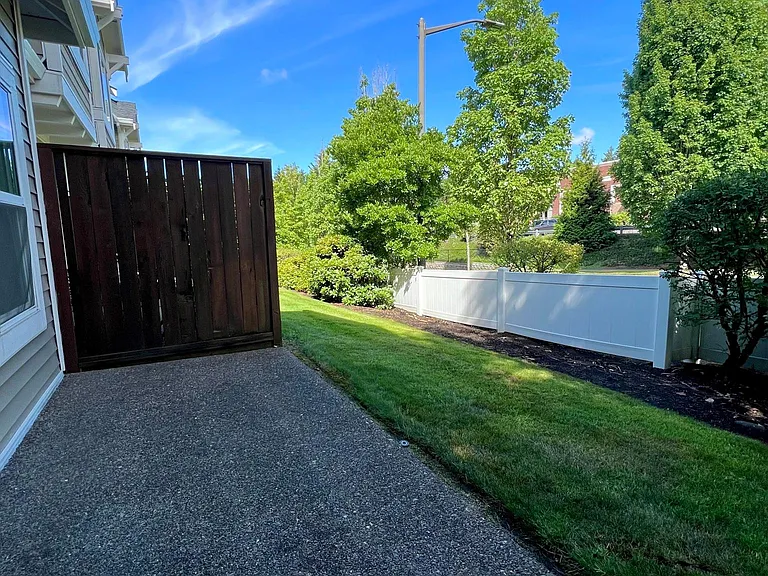 14741 SW Beard Rd #104 — Photo 7