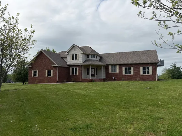 354 Hidden Meadows Dr, Campbellsville, KY 42718