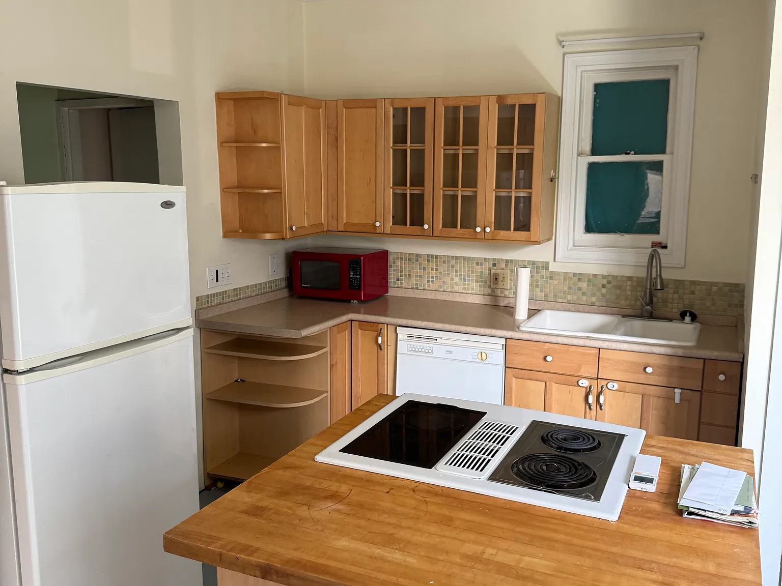 3 bed, 950 sqft, $2,750 — Photo 4