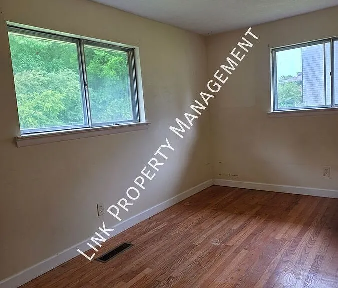 5407 Winniespan Rd — Photo 9