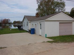 4410 Hillside St, Gladwin, MI 48624