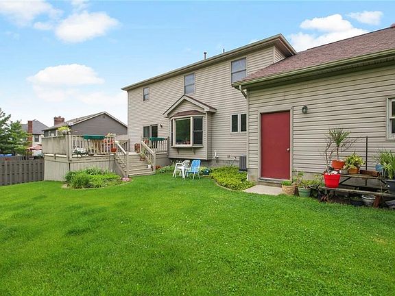 5th image of 440 Shadydale Dr
