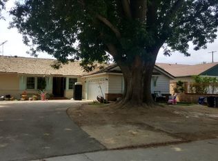 7709 Variel Ave, Canoga Park, CA 91304