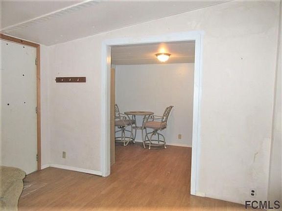 4th image of 1681 Aspen St