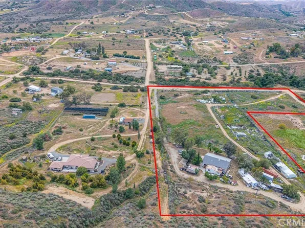 23850 Estelle Mountain Rd, Perris, CA 92570