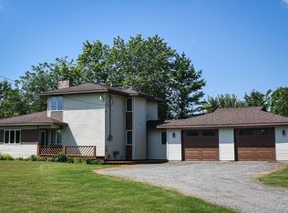 5925 Hospital Rd, Freeland, MI 48623