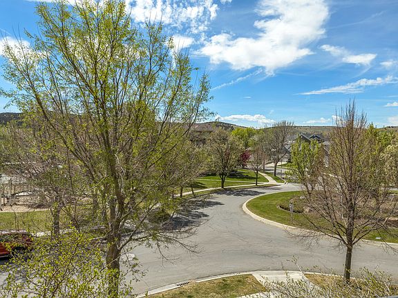 4th image of 3371 E Ridge Route Rd APT 9