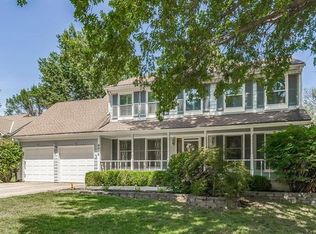 8046 Hall St, Lenexa, KS 66219