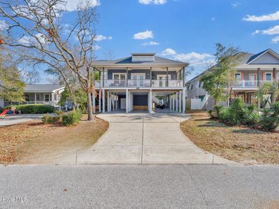 108 NE 24th Street, Oak Island, NC, 28465