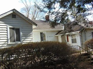 6 Park Pl, Jeannette, PA