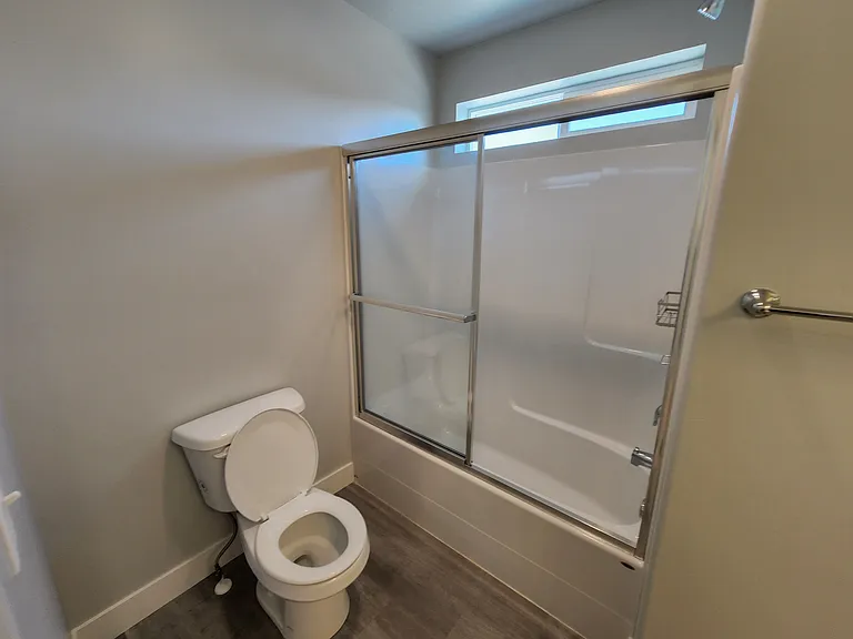 439 E Hill View Dr — Photo 43