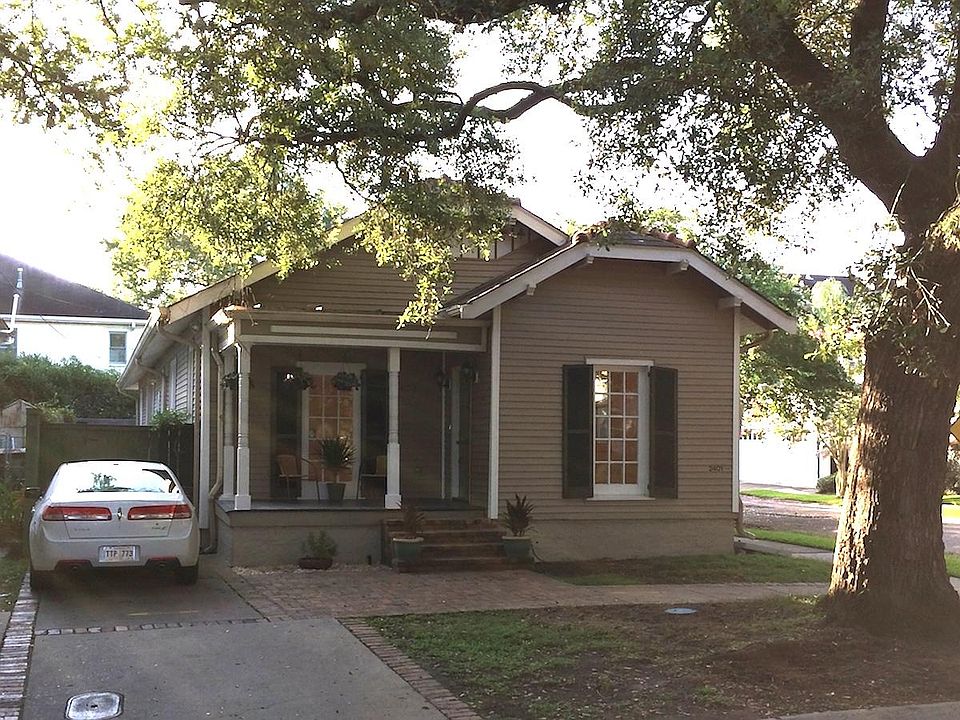 1st image of 2403 Palmer Ave