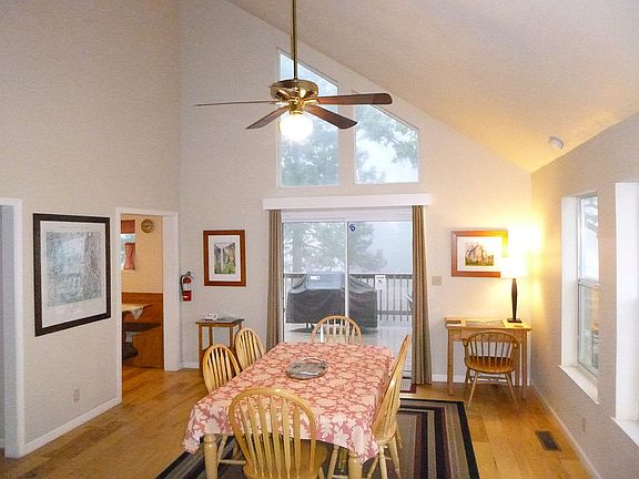 5th image of 7507 Yosemite Park Way