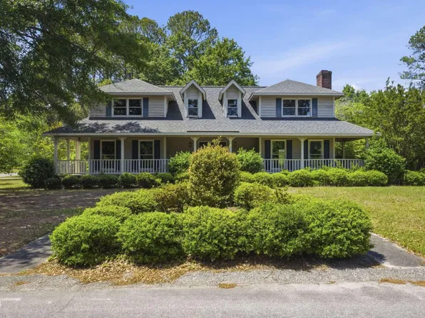 6499 Windy Creek Way, Fayetteville, NC 28306