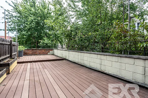 Rented by EXR | media 1