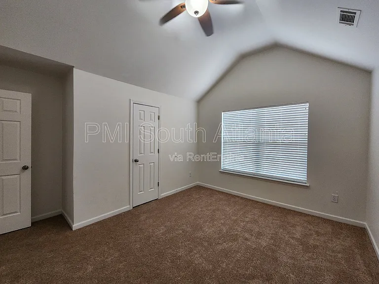 2551 Wrangler Dr SW — Photo 40