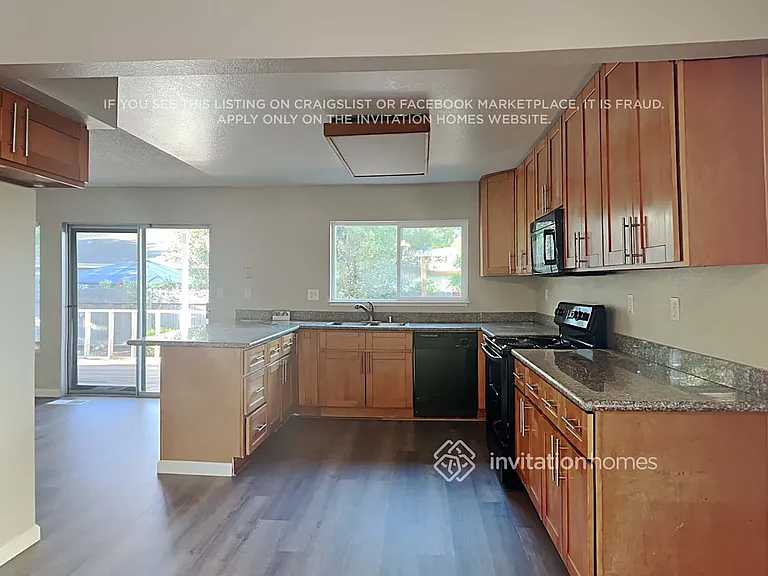 1409 Prospect Way — Photo 8