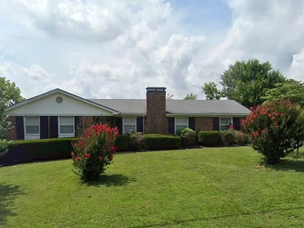 205 Maplewood Dr, Lancaster, KY 40444