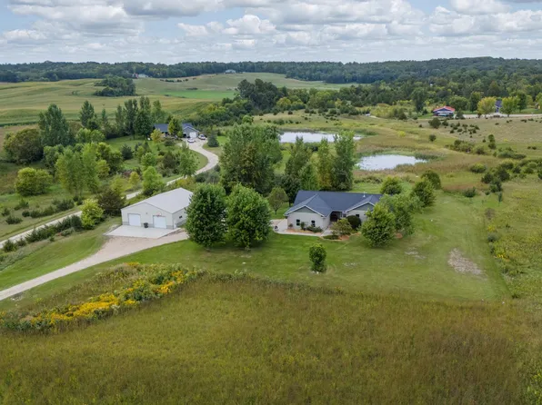 14708 195th Ave NE, New London, MN 56273