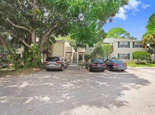 122 Loblolly Ct APT A, Oldsmar, FL 34677