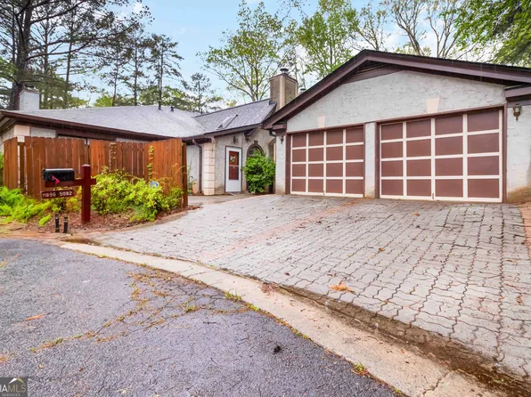 5082 Highland Hills Ct #93, Stone Mountain, GA 30088