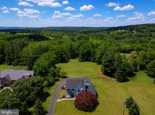 1074 N Easton Rd, Doylestown, PA 18902
