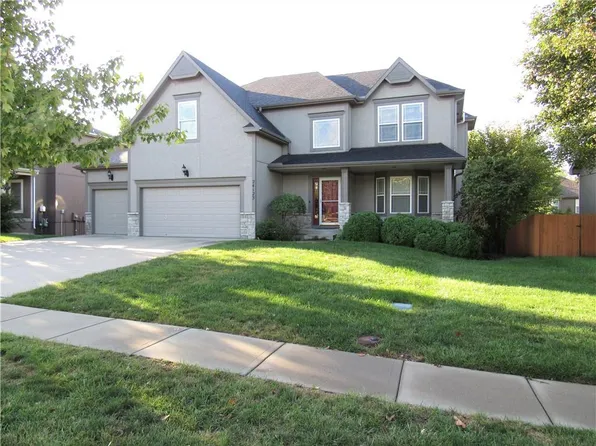 24123 W 79th Ter, Lenexa, KS 66227