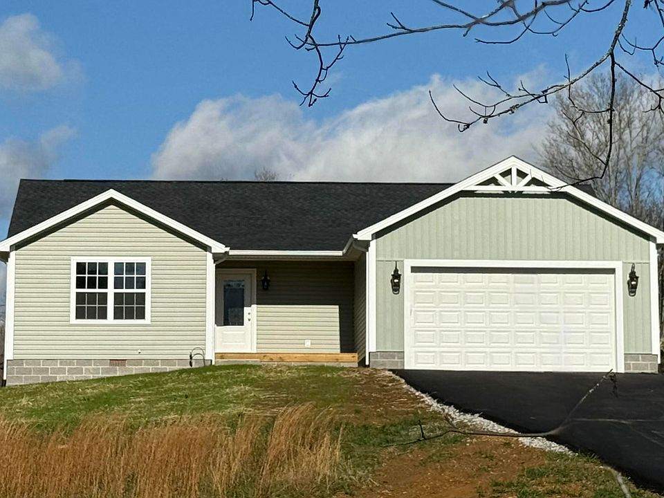 1st image of 124 Birch Creek Ln