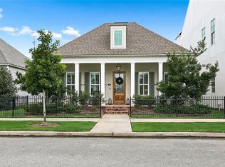 716 Cottage Ln, Covington, LA 70433