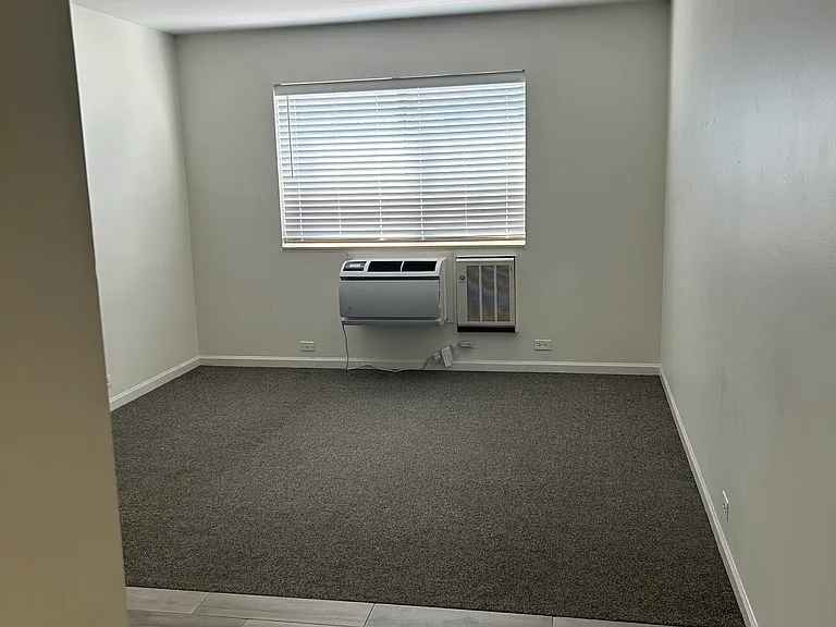 429 Sheridan Rd #2 — Photo 3