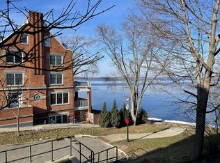 612 Howard Pl #10896060, Madison, WI 53703