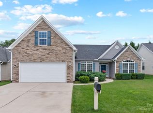 60 W Hiawassee Rd, Fletcher, NC 28732