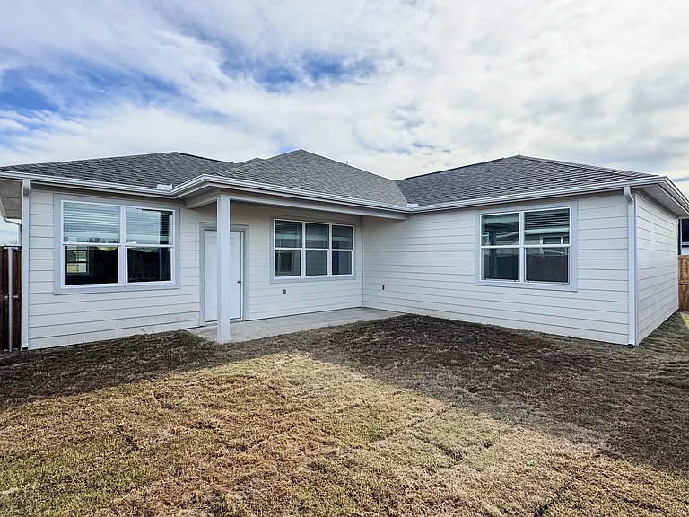 350 Lucy Rd — Photo 15