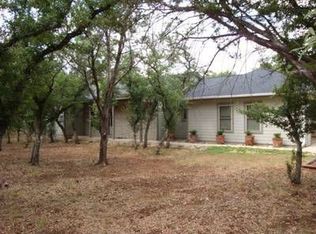 315 Rio Hondo Rd, Pipe Creek, TX 78063