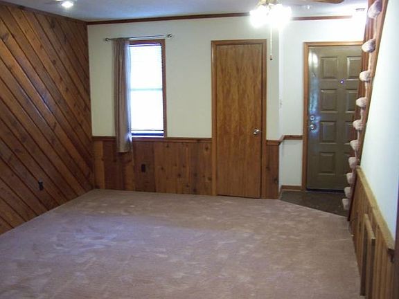 Living Room Pic 2