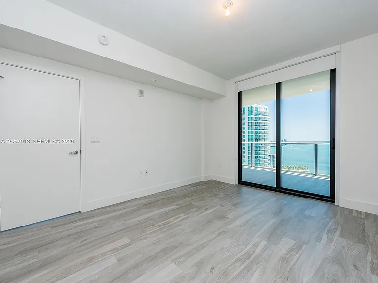 1010 Brickell Ave #3701 — Photo 37