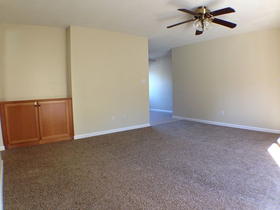 4th image of 6602 Beadnell Way Unit 5