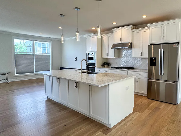 25 Brentwood Cir #25 — Photo 6