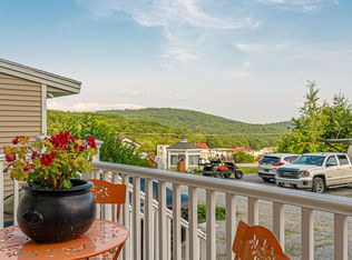 194 Buckley Rd UNIT 5, Weare, NH 03281