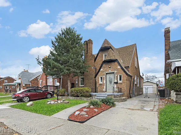 17378 Washburn St, Detroit, MI 48221