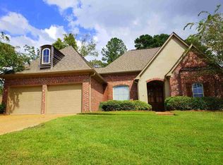 592 Turtle Ln, Brandon, MS 39047